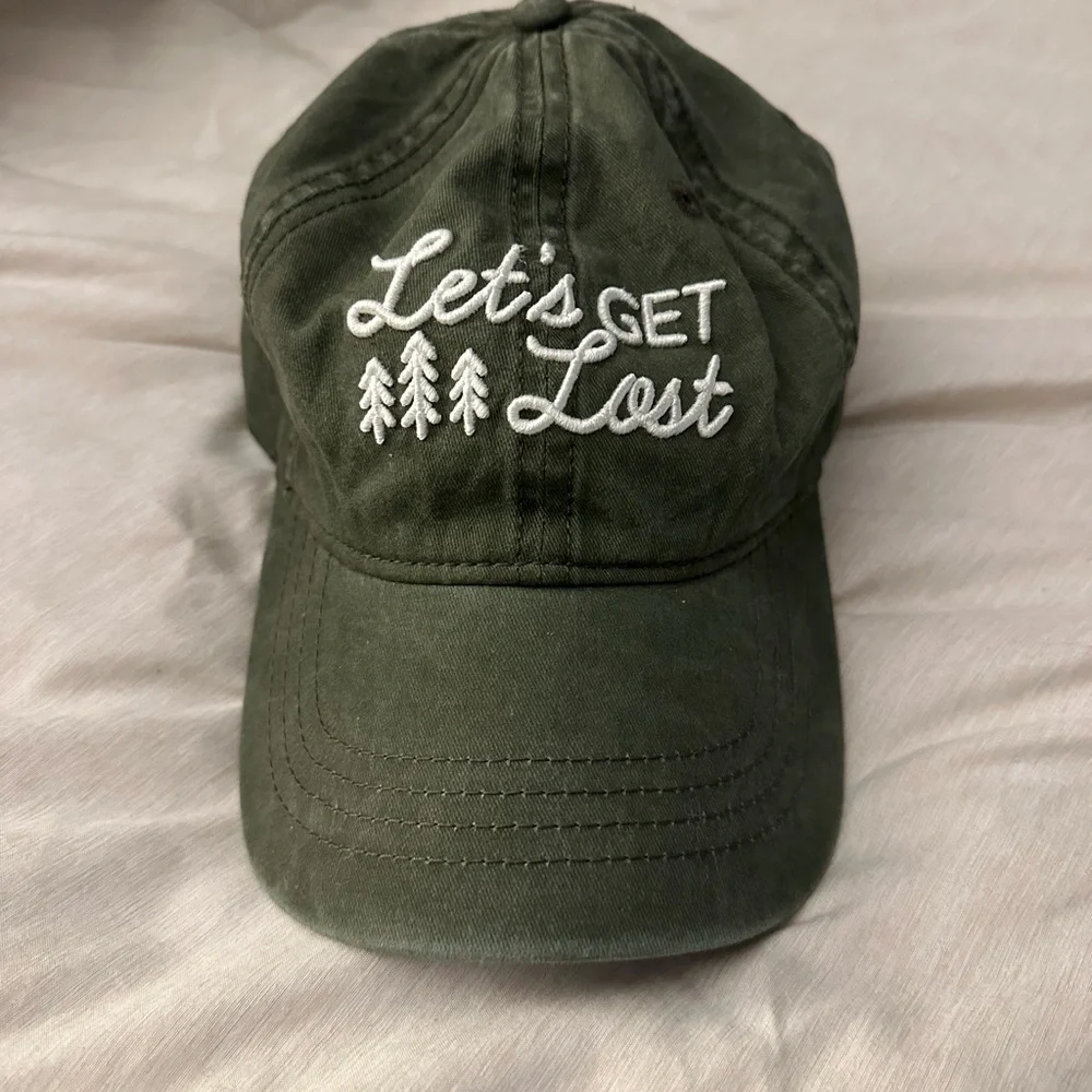 SHEIN | “Let’s Get Lost” Hat - Picture 4 of 4